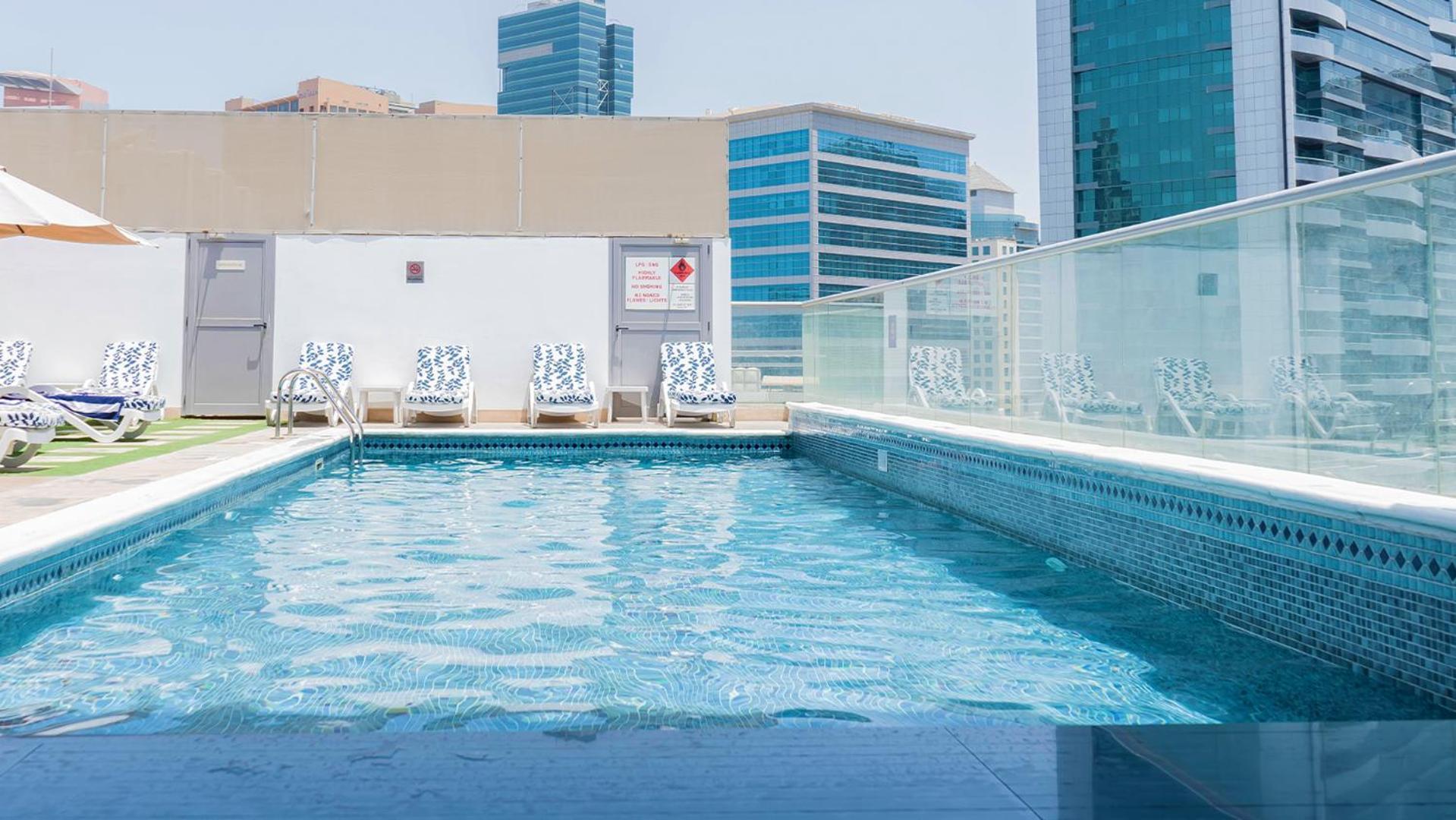 Signature 1 Hotel Tecom Dubai Exterior photo
