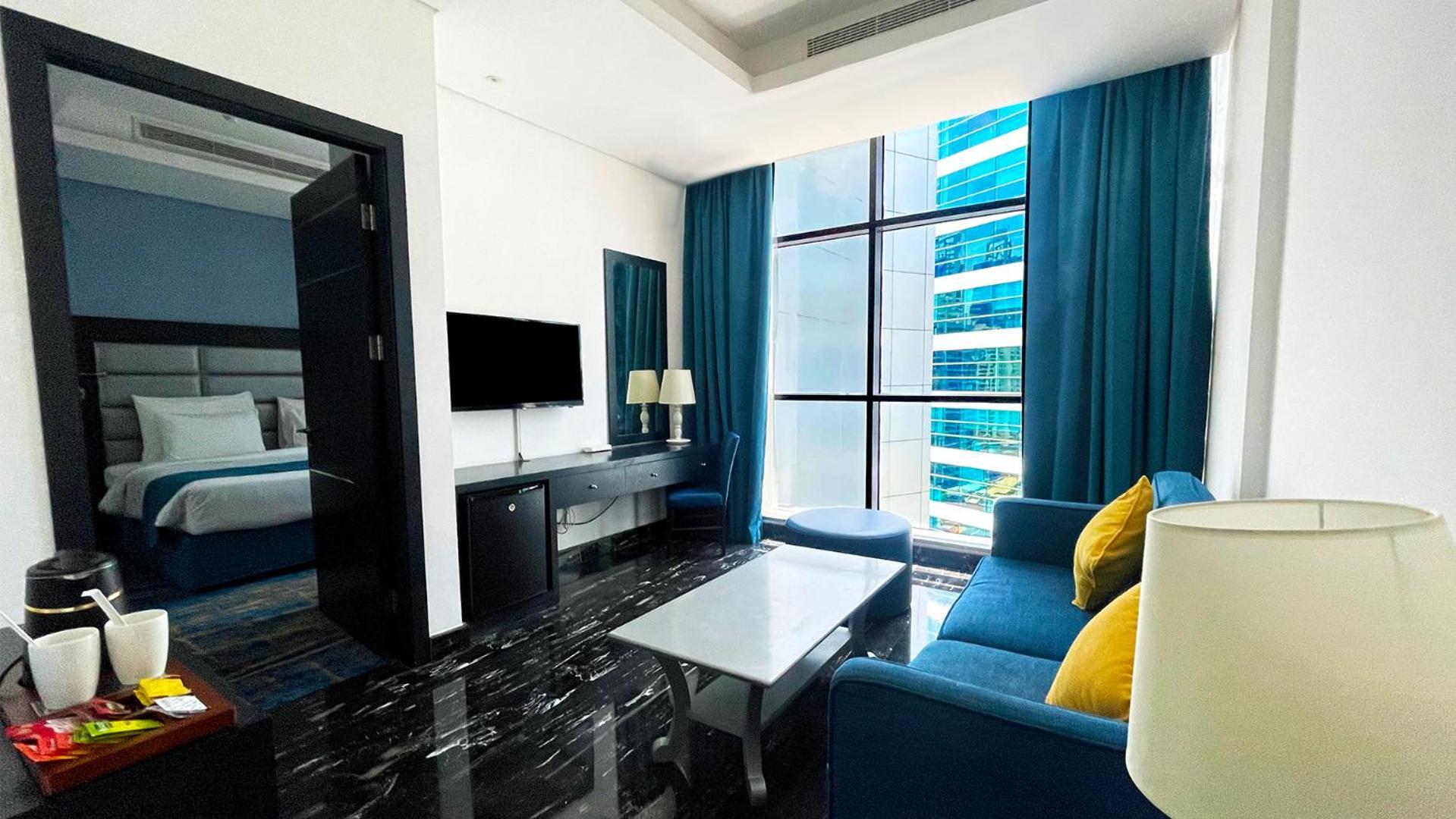 Signature 1 Hotel Tecom Dubai Exterior photo